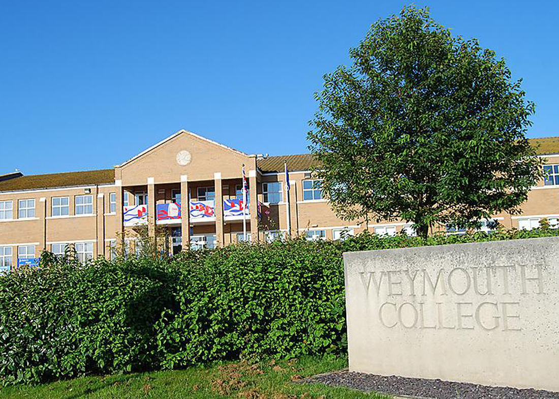 WEYMOUTH COLLEGE (UK)